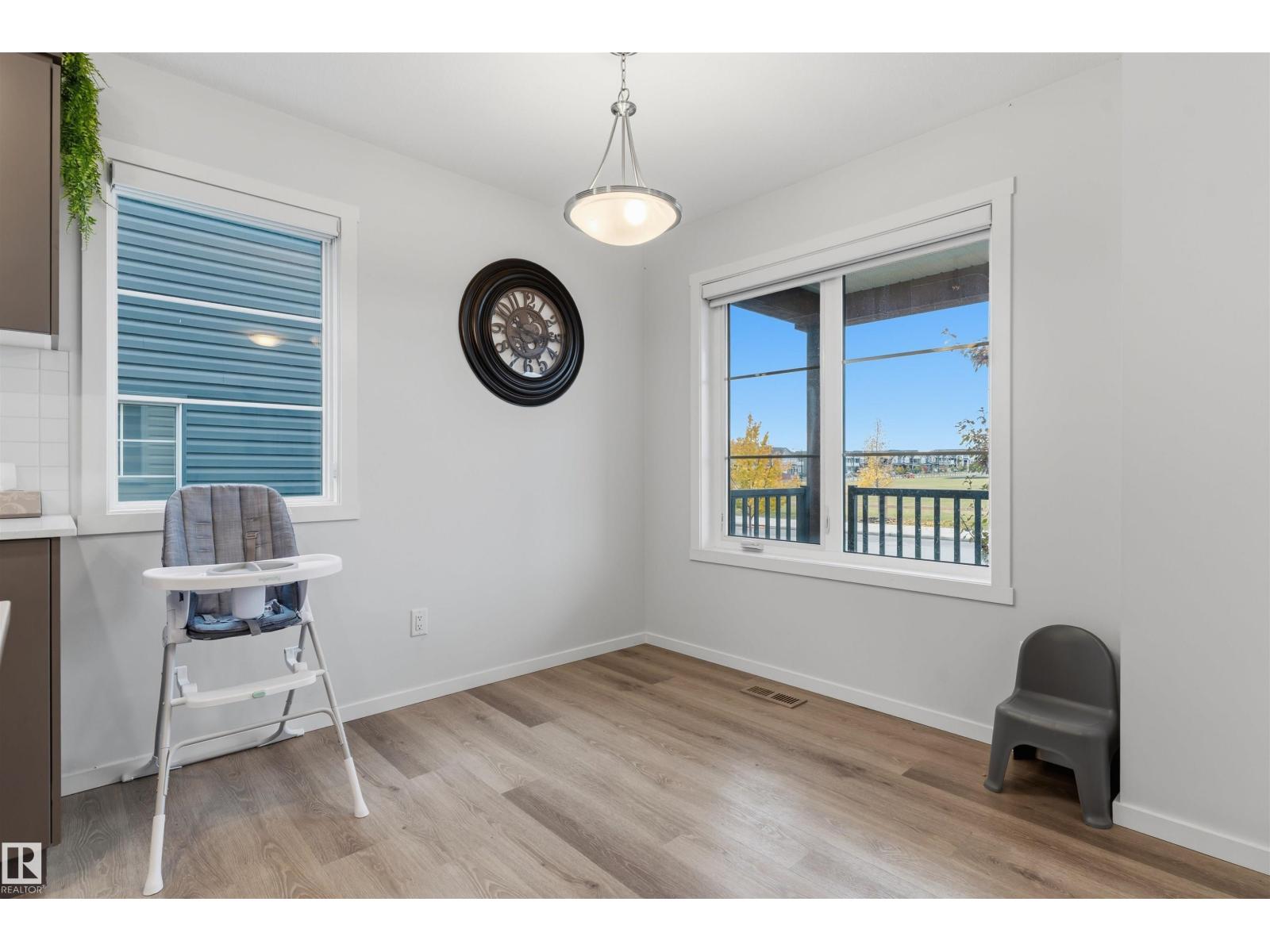 20704 19 AV NW - 8
