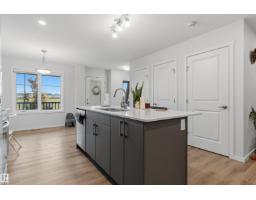 20704 19 Av Nw Nw, Edmonton, AB T6M1R5 Photo 12