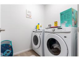 20704 19 Av Nw Nw, Edmonton, AB T6M1R5 Photo 21