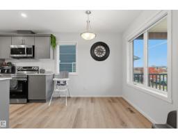 Bonus Room - 20704 19 Av Nw Nw, Edmonton, AB T6M1R5 Photo 7
