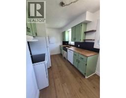 2pc Bathroom - 4931 54 Avenue, Taber, AB T1G1H5 Photo 8