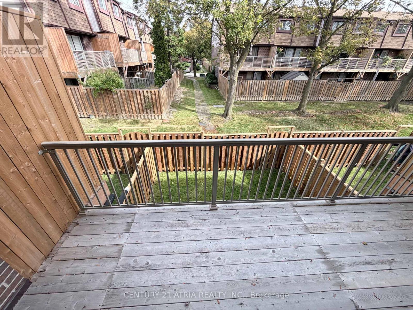 11 Plaisance Road — photo 29