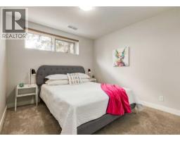 176 Mapleburn Drive SE - photo 35