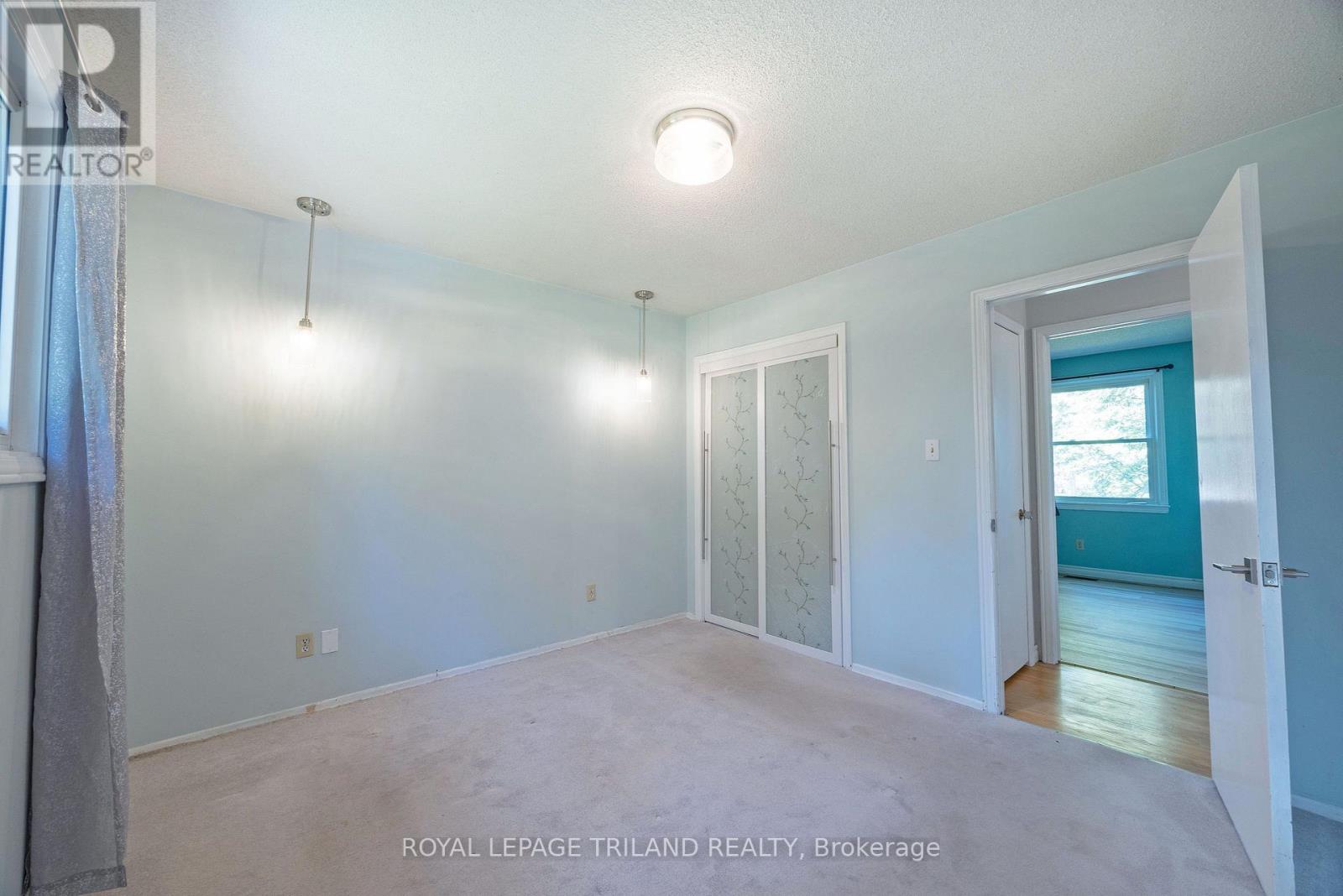 15 Confederation Drive — photo 15
