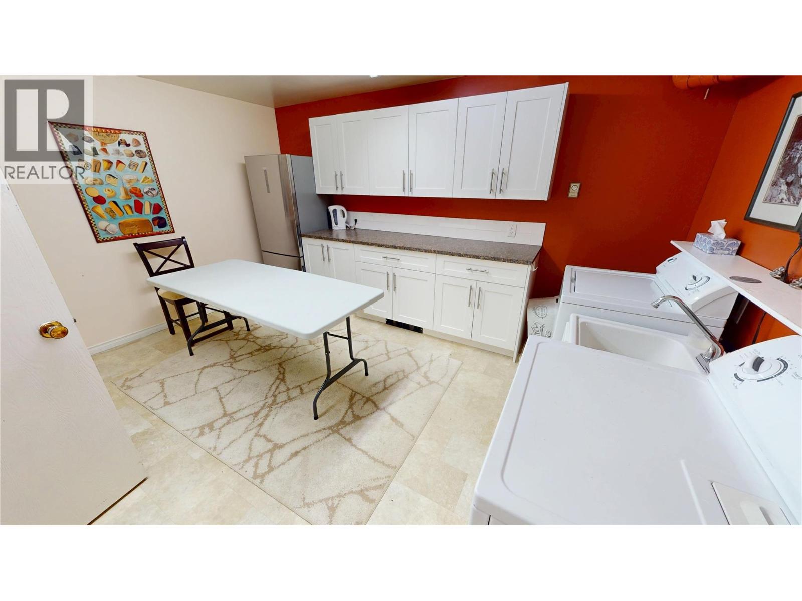 1030 MONROSE Road, Creston - Image 1