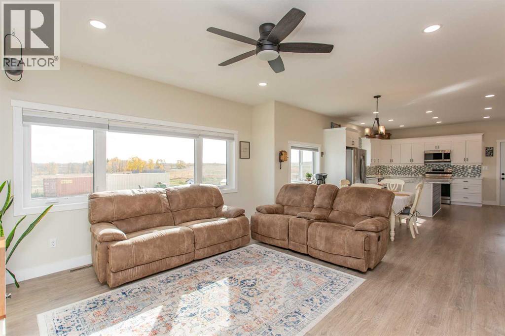 Listing photo – 29009 Township Road 350, Rural Red Deer County