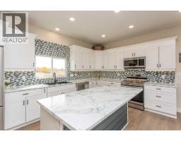 Laundry room - 29009 Township Road 350, Rural Red Deer County, AB T4G0M6 Photo 11