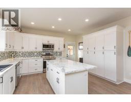 29009 Township Road 350, Rural Red Deer County, AB T4G0M6 Photo 13