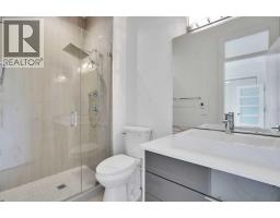 2505 21 Street SW - photo 31