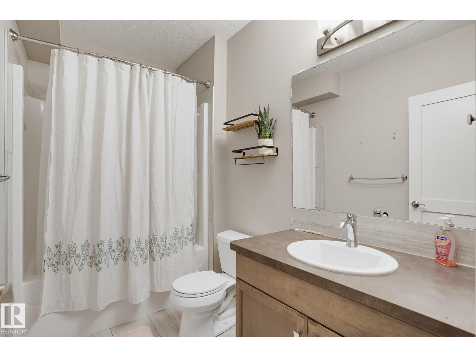 9448 228 ST NW - 30