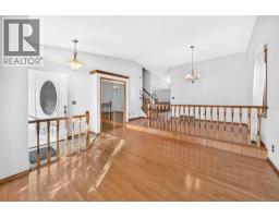 64 Edforth Crescent NW - photo 7