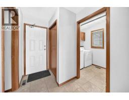 64 Edforth Crescent NW - photo 27