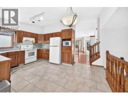 64 Edforth Crescent NW - photo 16