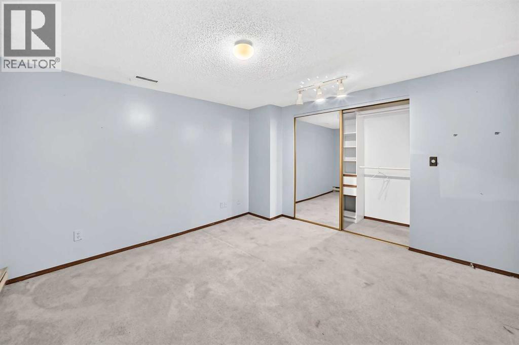 64 Edforth Crescent NW - 42