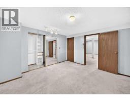 64 Edforth Crescent NW - photo 43