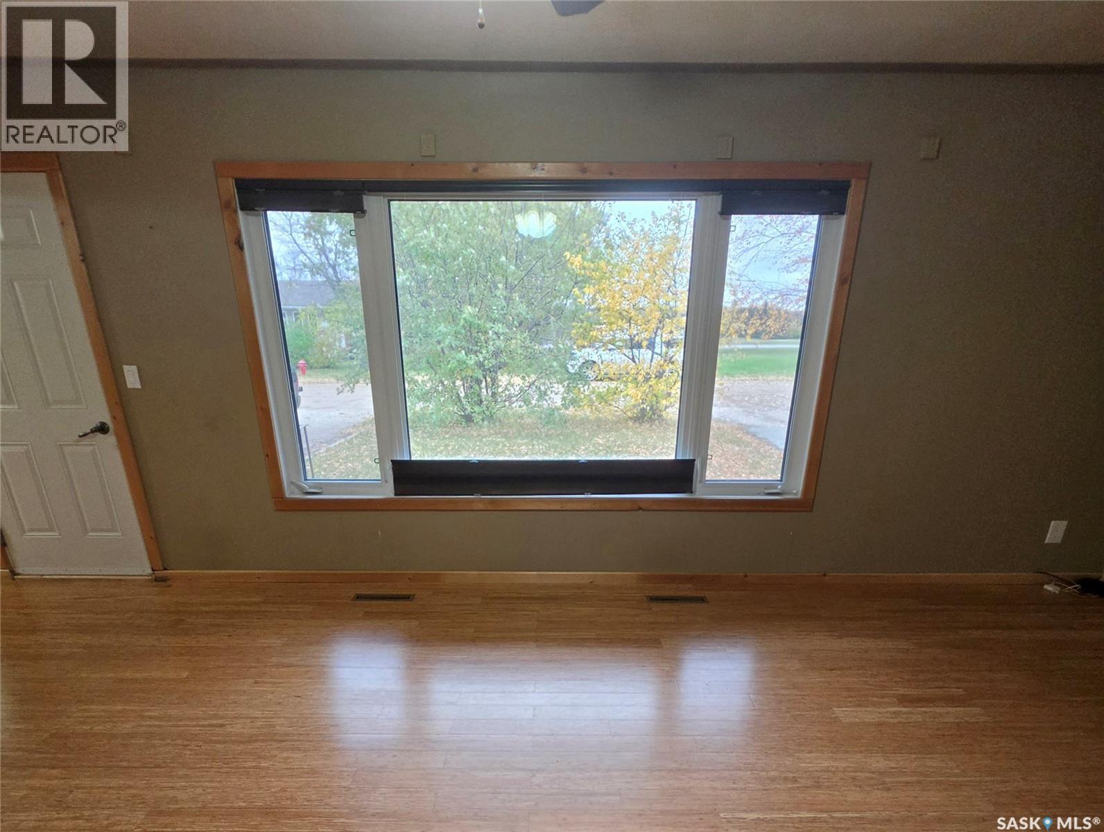 332 1st AVENUE NW - 12