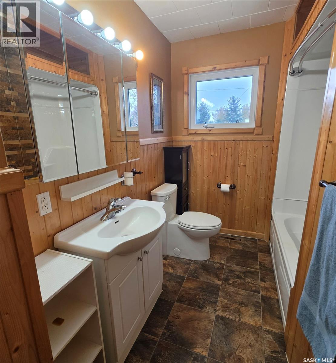 332 1st AVENUE NW - 24