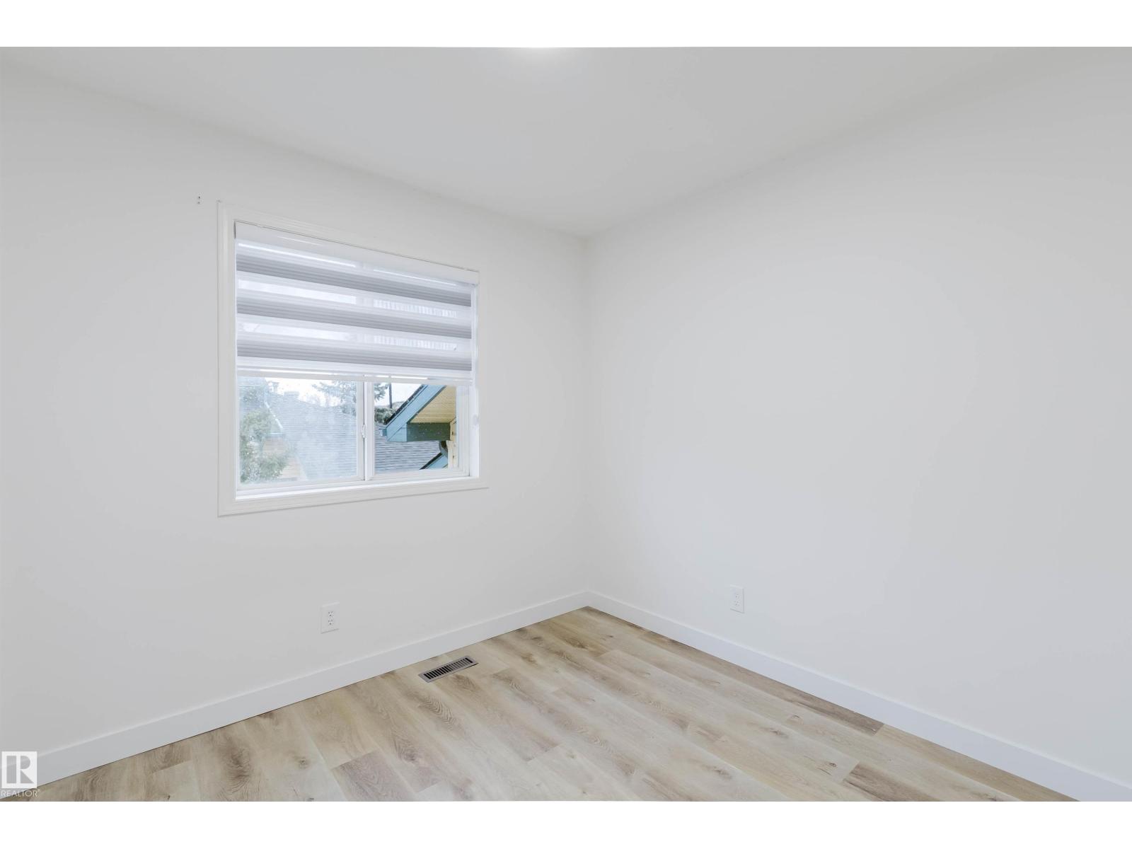 #85 10909 106 ST NW - 23
