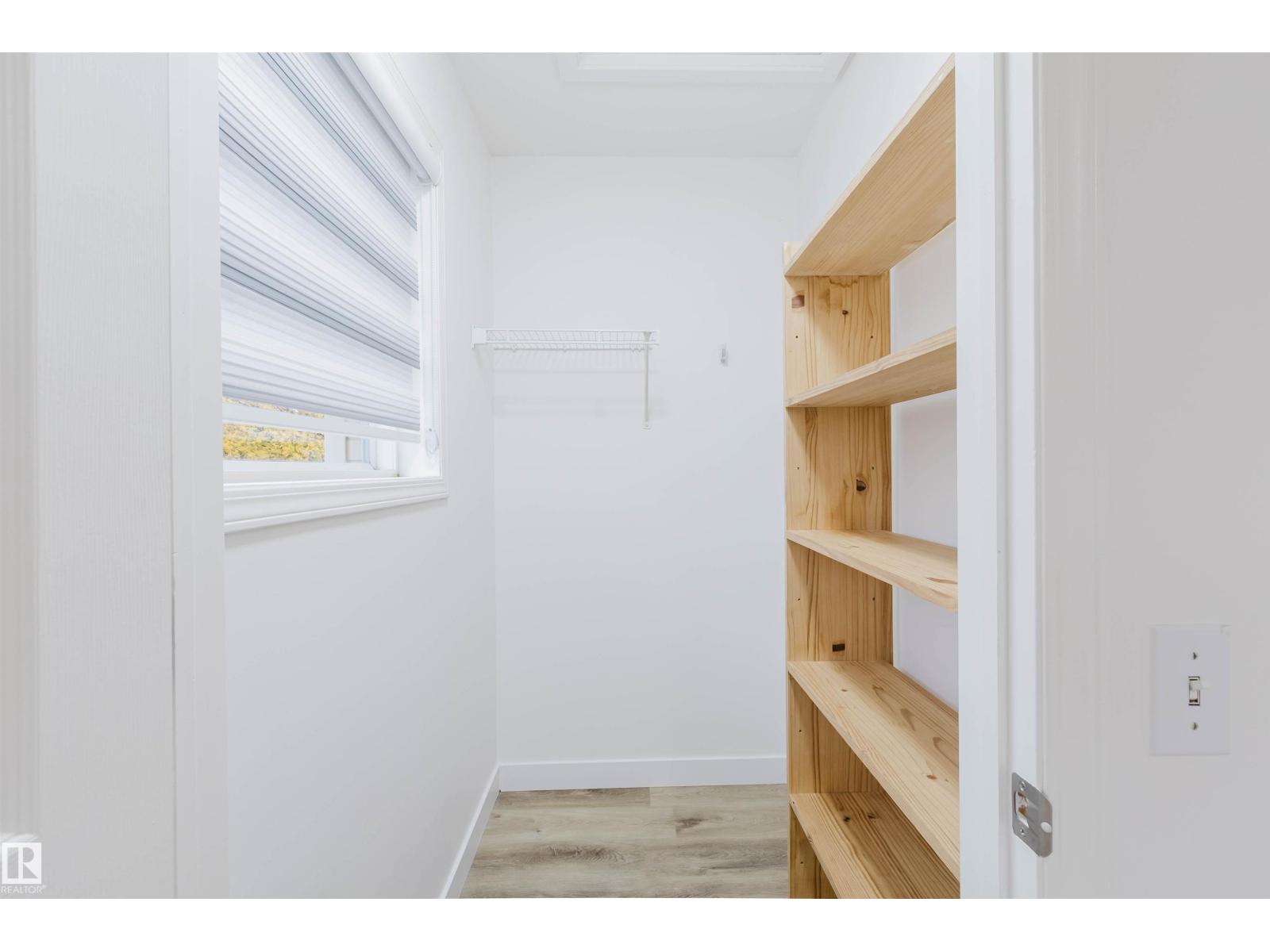 #85 10909 106 ST NW - 30