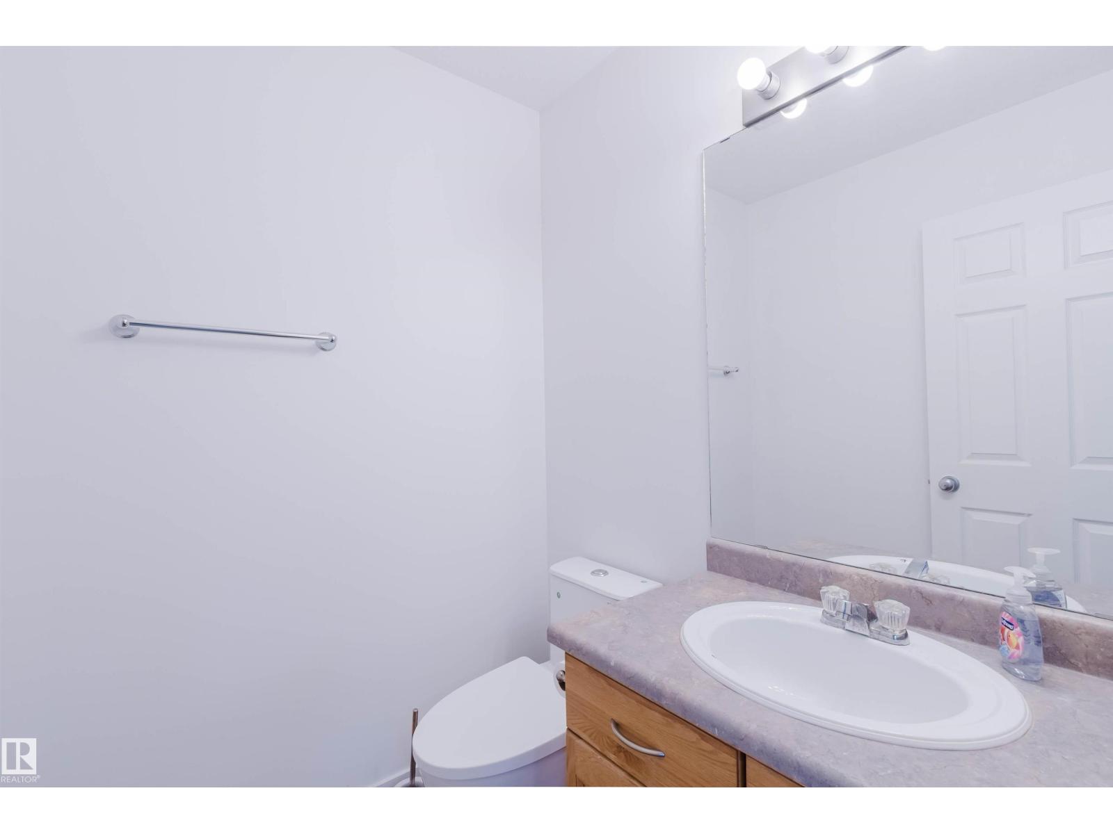 #85 10909 106 ST NW - 32