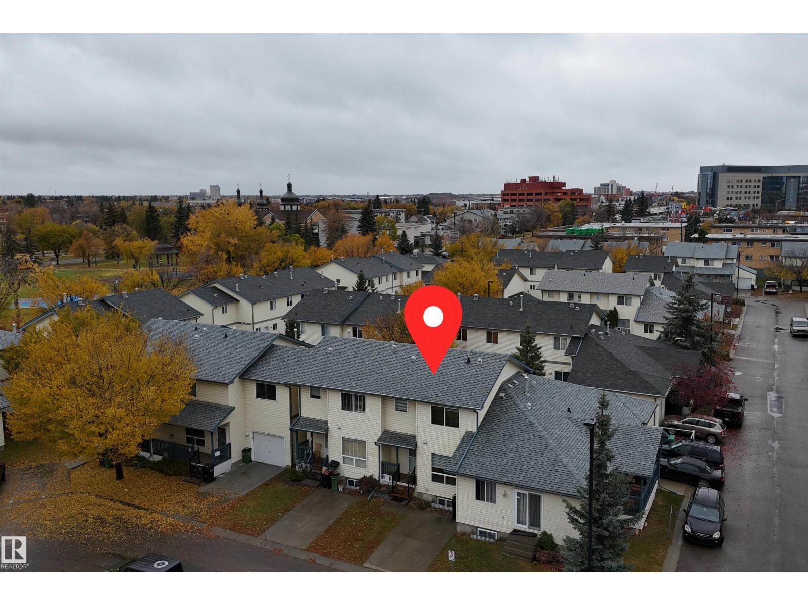 #85 10909 106 ST NW - 4