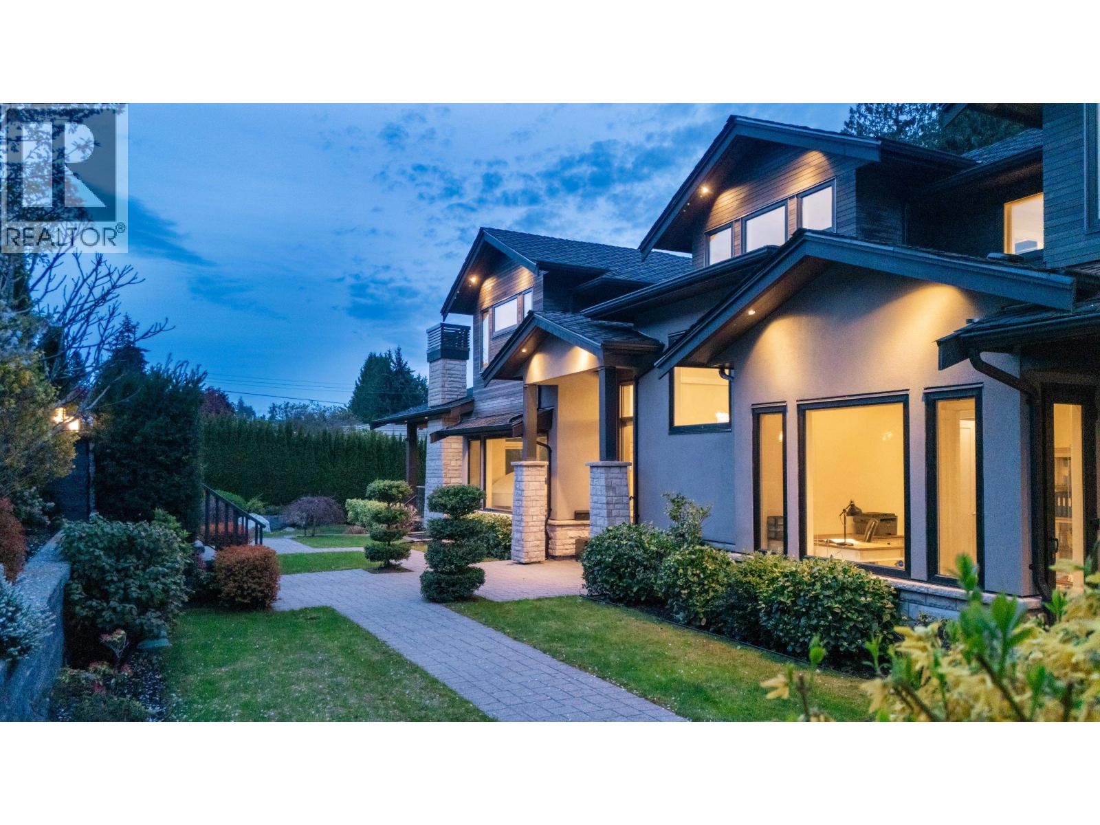 2408 MATHERS AVENUE, West Vancouver British Columbia