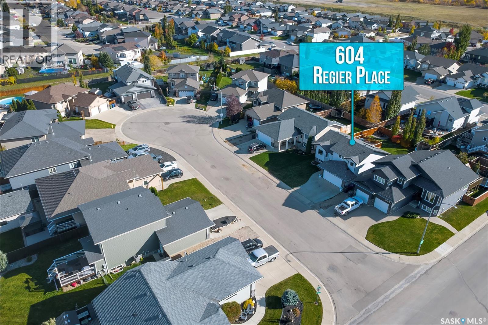 604 Regier PLACE - 43
