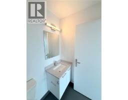 30 Francis Street S Unit# 1706, Kitchener, ON N2G2A1 Photo 11