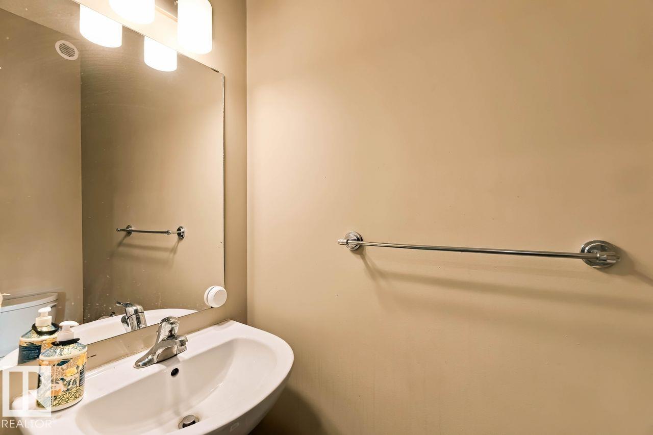 1416 26 AV NW - 14