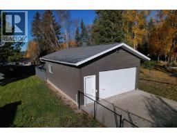 Primary Bedroom - 241 S Enemark Road, Quesnel, BC V2J4G8 Photo 6