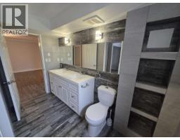 241 S Enemark Road, Quesnel, BC V2J4G8 Photo 29