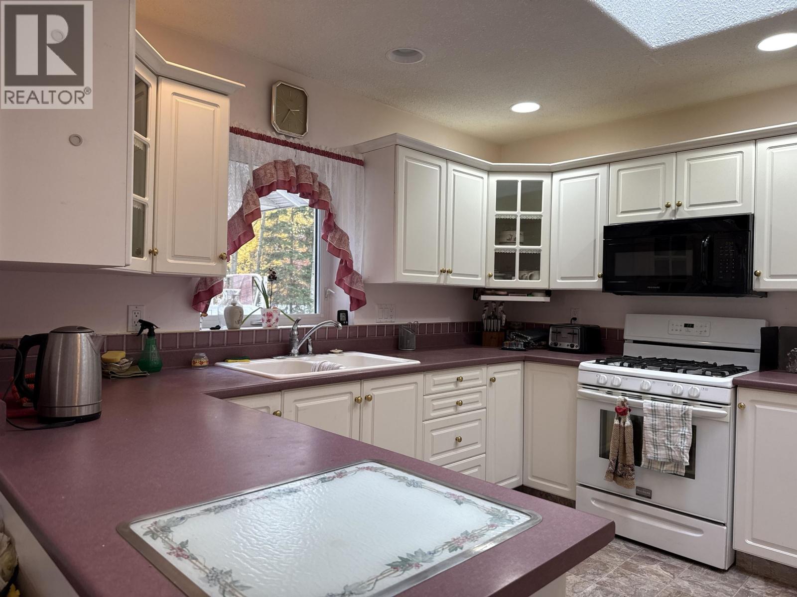 1147 CROFT ROAD - 10