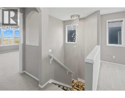 Living room - 249 Saddlecrest Way Ne, Calgary, AB T3J5N3 Photo 18