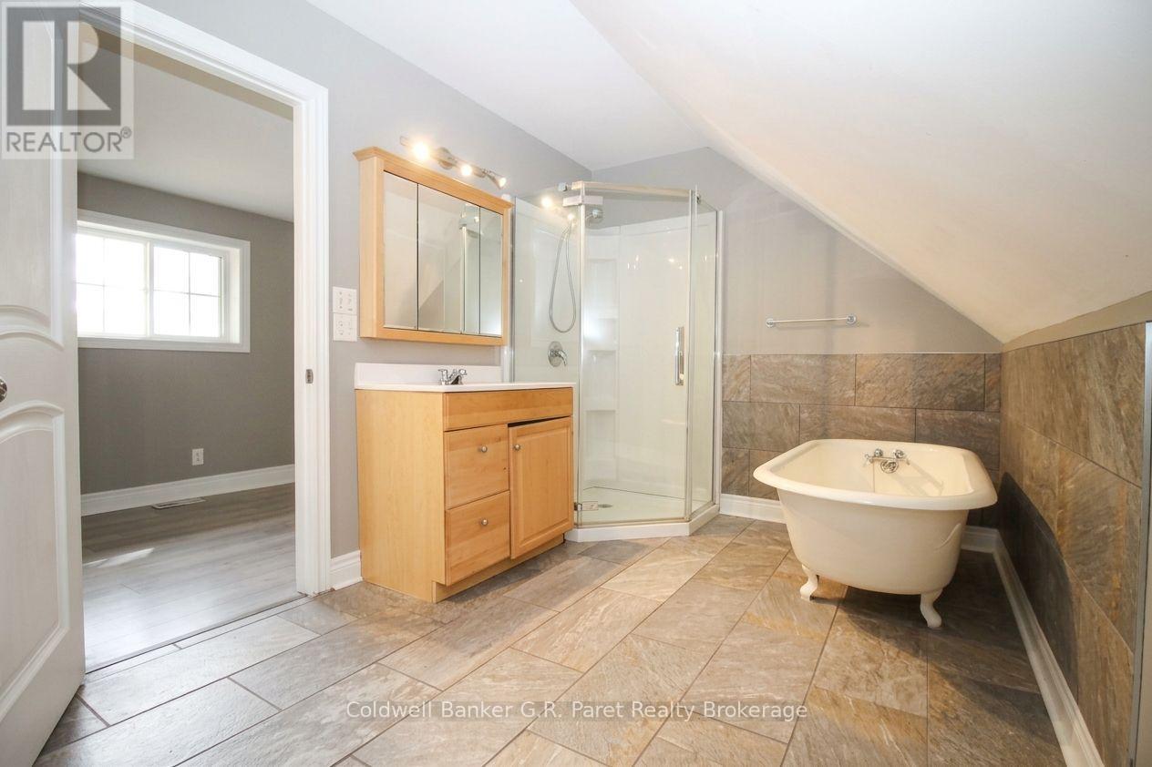 340 RIVERSIDE DRIVE - 15