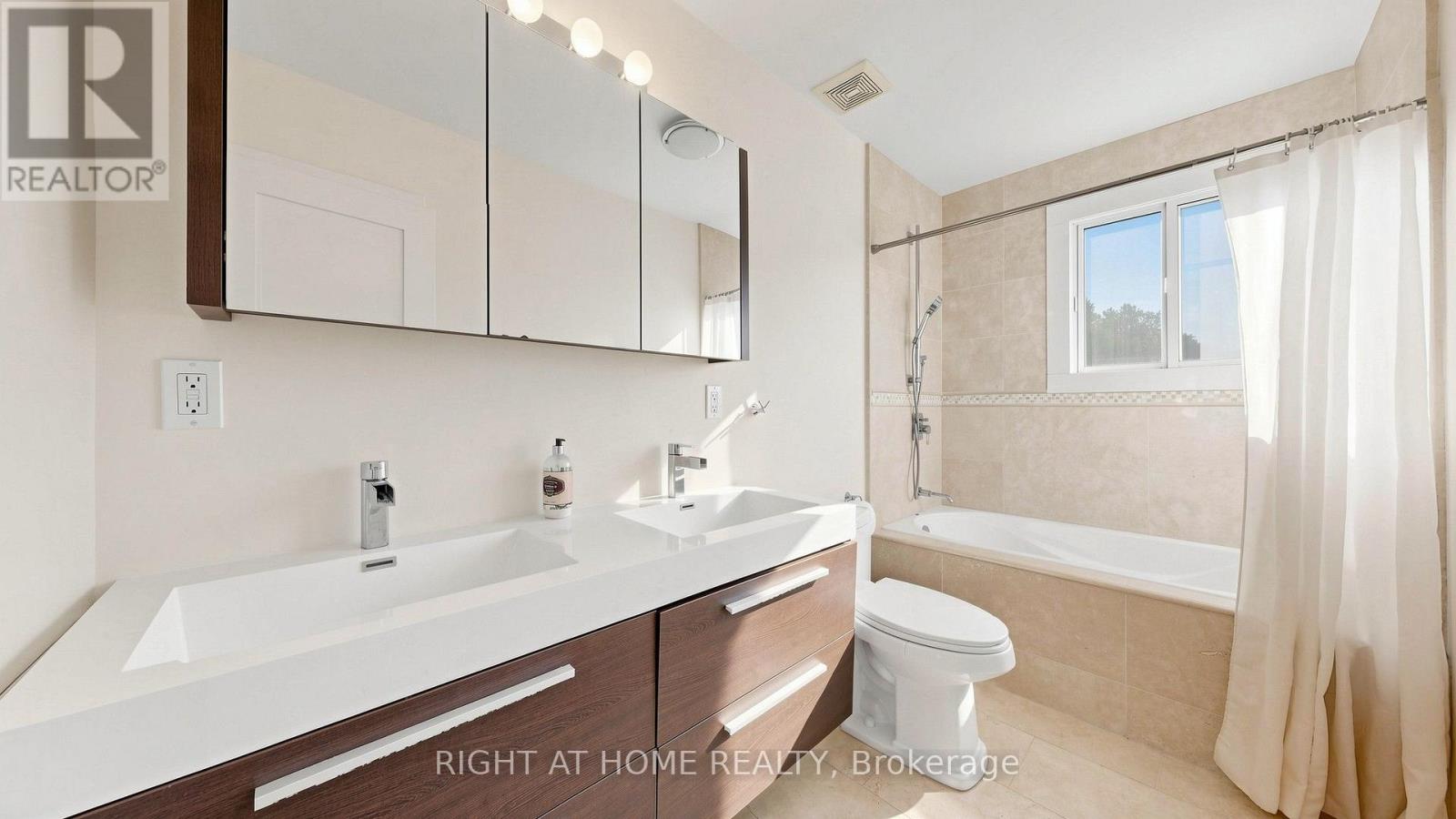 24 Stonedene Boulevard, Toronto, ON photo 27