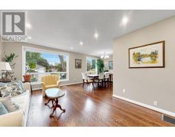 202 Waterloo Avenue, Toronto, ON M3H3Z2 Photo 12
