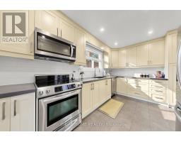 202 Waterloo Avenue, Toronto, ON M3H3Z2 Photo 19