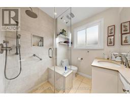 202 Waterloo Avenue, Toronto, ON M3H3Z2 Photo 29
