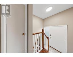 202 Waterloo Avenue, Toronto, ON M3H3Z2 Photo 32