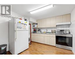 202 Waterloo Avenue, Toronto, ON M3H3Z2 Photo 35