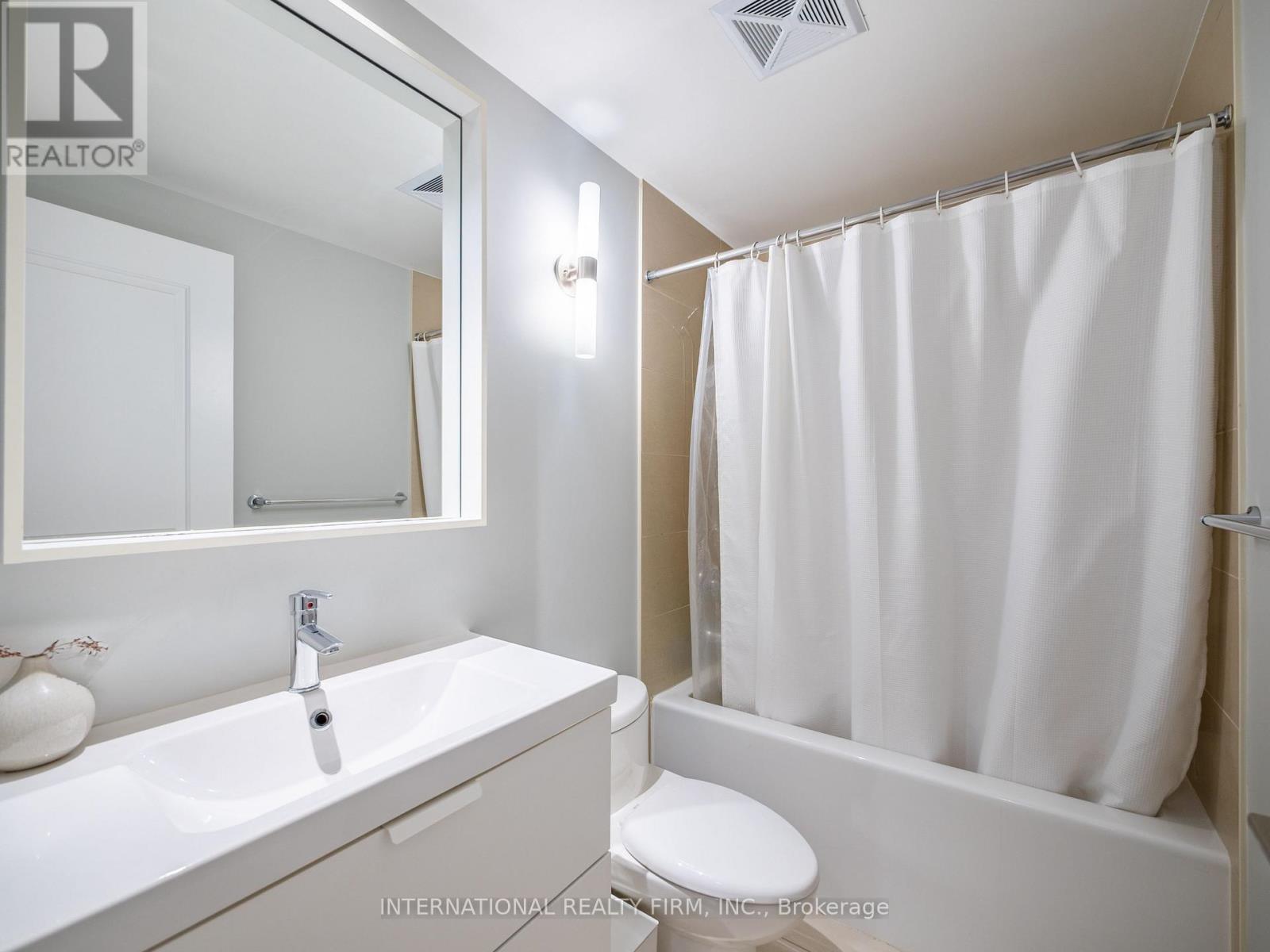 925- 100 Harrison Garden Boulevard, Toronto, ON photo 24