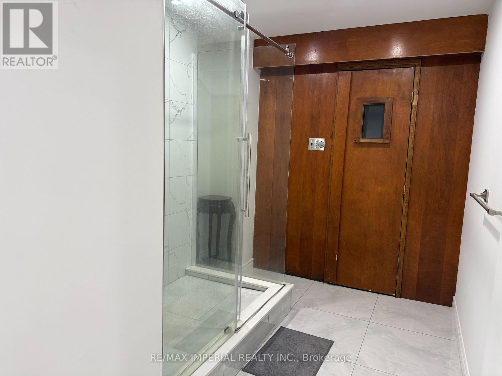 BSMT - 3325 VANDORF SIDE ROAD, Whitchurch-Stouffville — photo 10