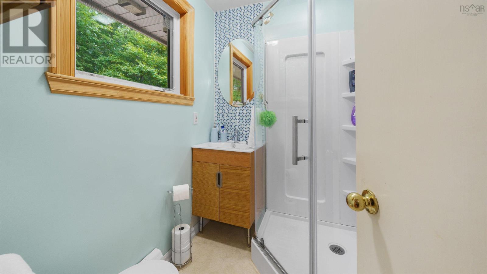 Property 23 of 41 of 106 Deerbrooke Drive