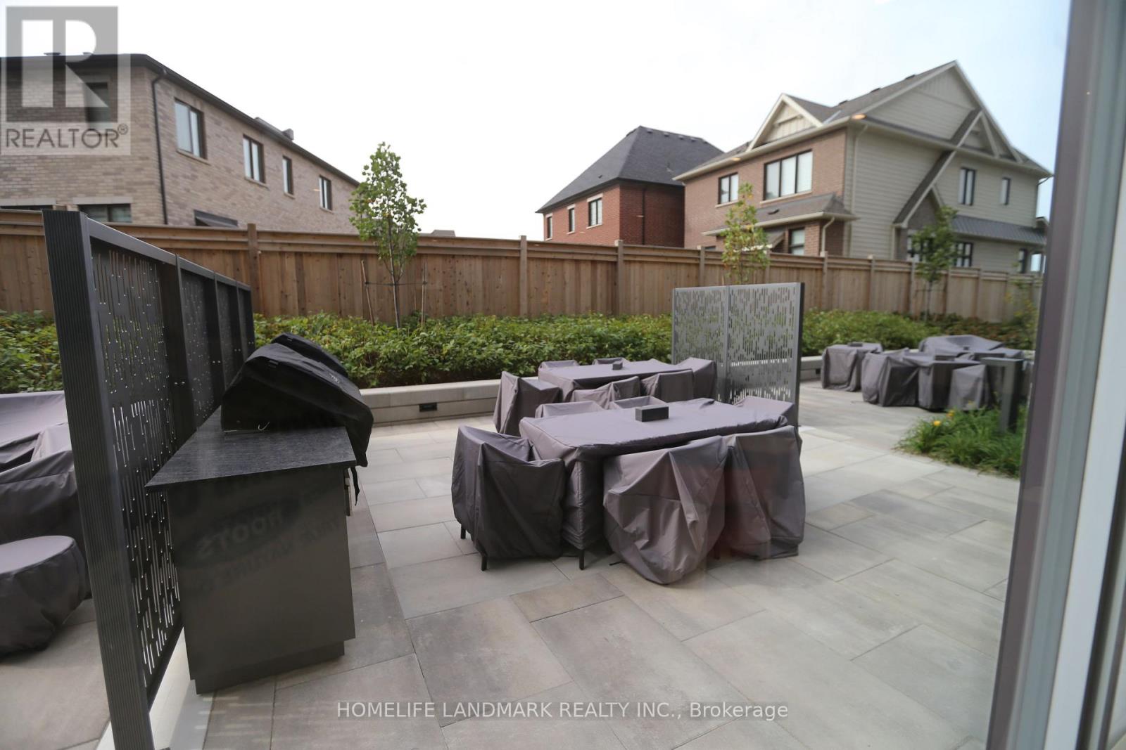 3008 William Cutmore Boulevard — photo 17