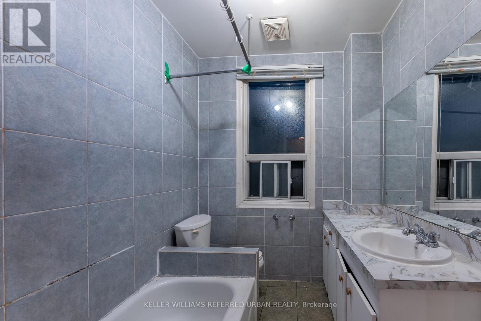 UPPER - 716 LANSDOWNE AVENUE, Toronto (Dovercourt-Wallace Emerson-Junction) — photo 5