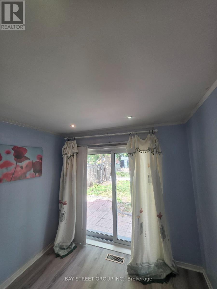 211 Beechy Drive — photo 13