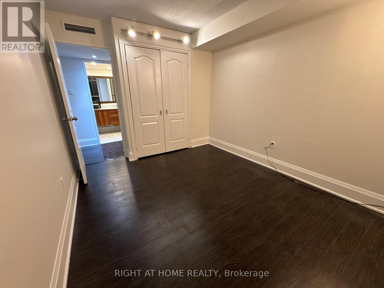 1701 Mccowan Road — photo 11