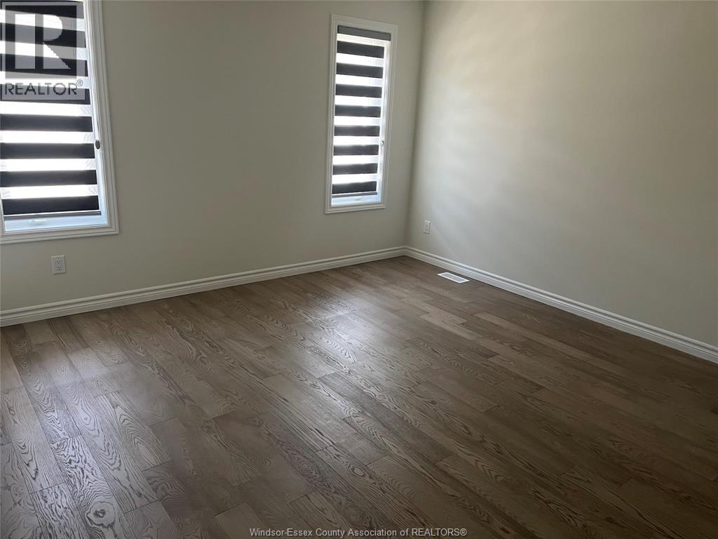 392 Hemlock Lane — photo 12