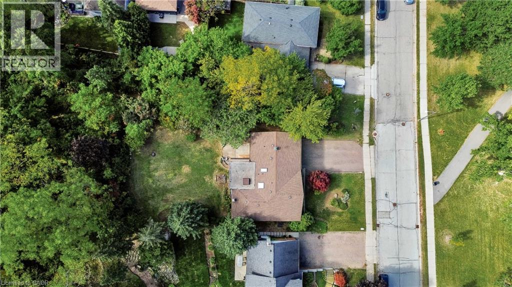22 Oakridge Drive — photo 4