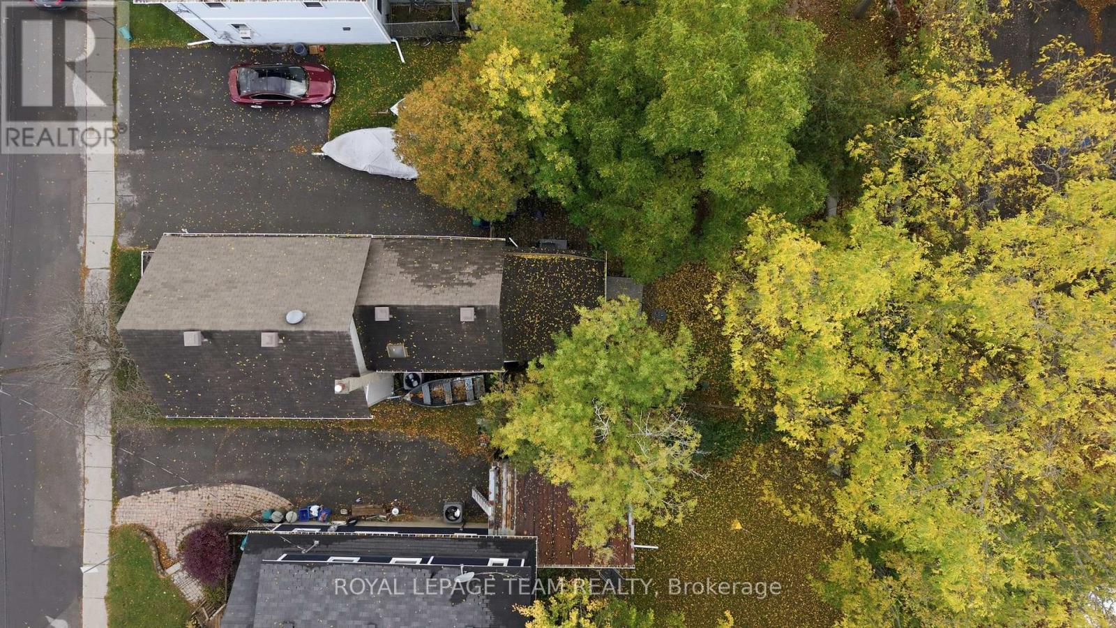 224 Reuben Crescent — photo 32